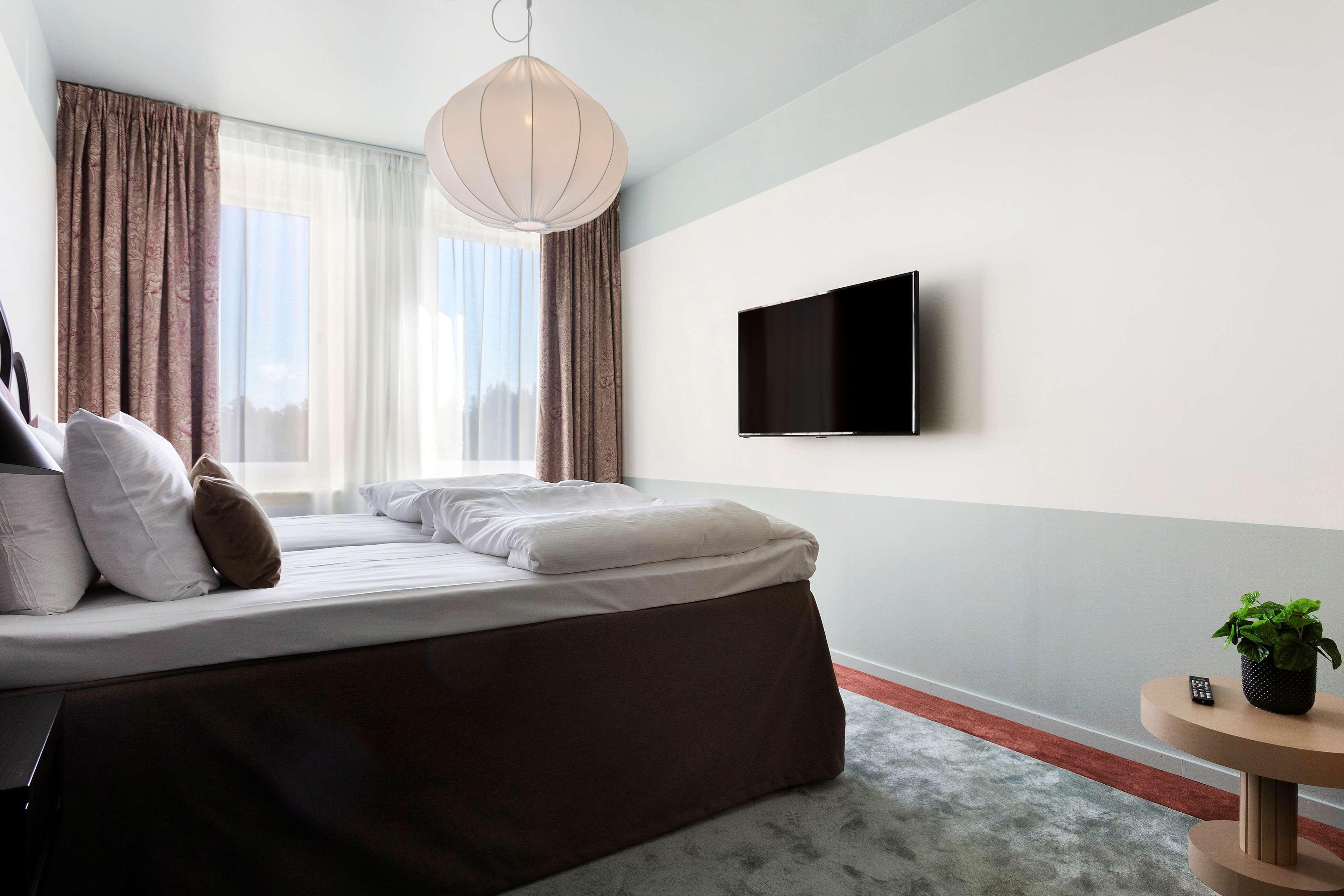 Hotel Gio; Bw Signature Collection 4*