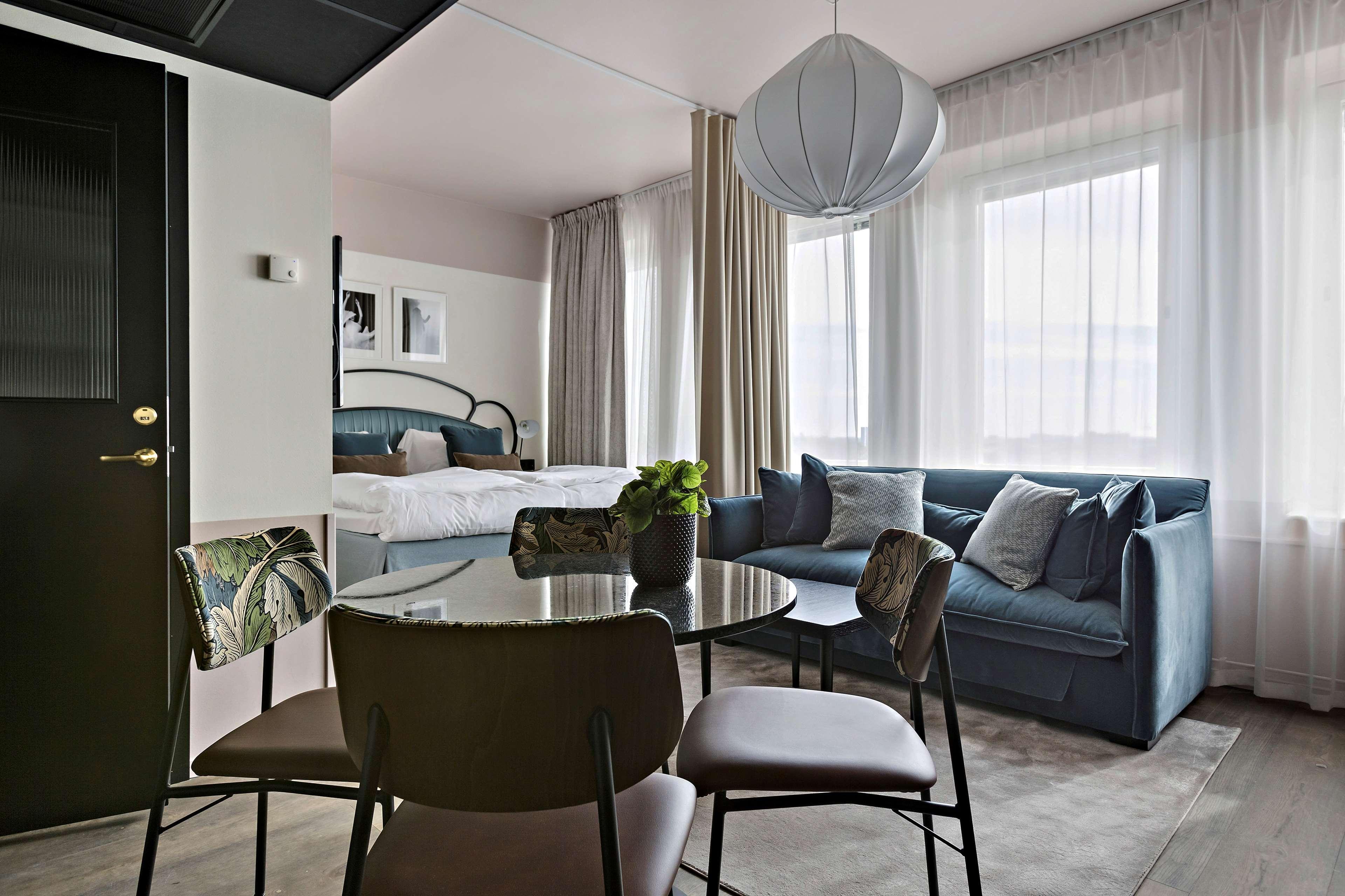 Hotel Gio; Bw Signature Collection 4*