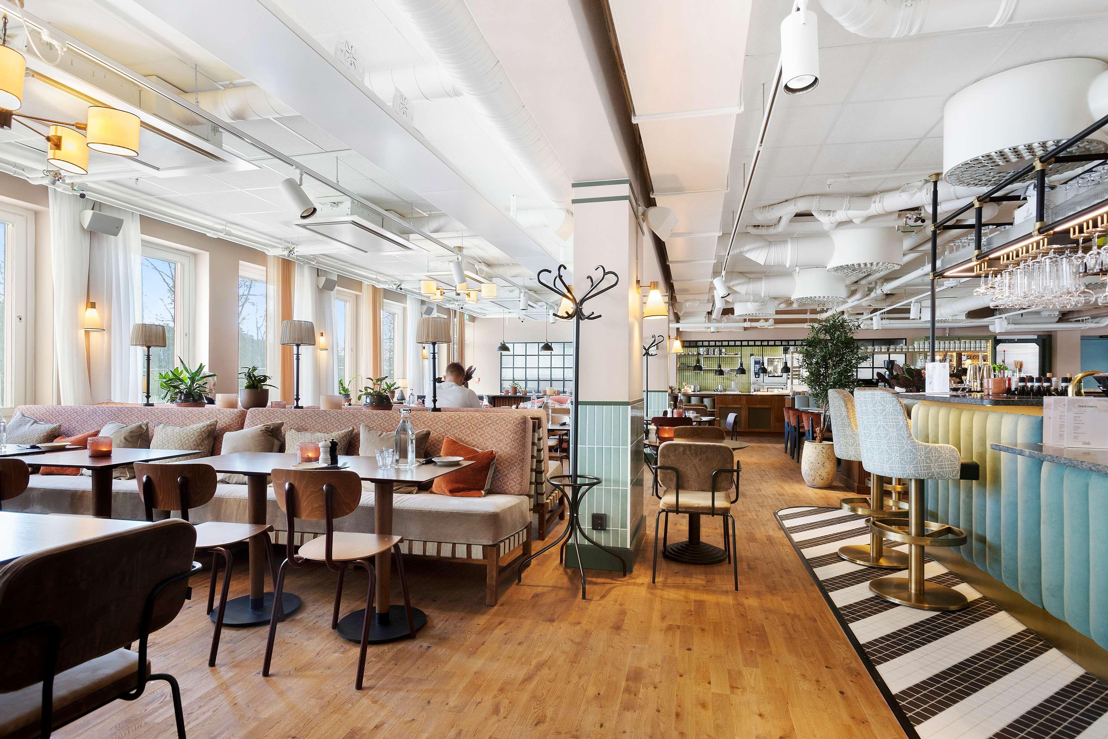 Gio; Bw Signature Collection Hotel Solna